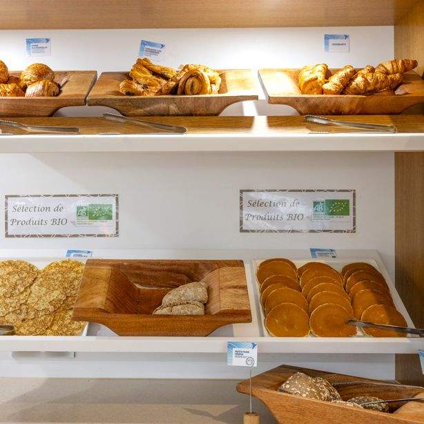 Petit-déjeuner buffet